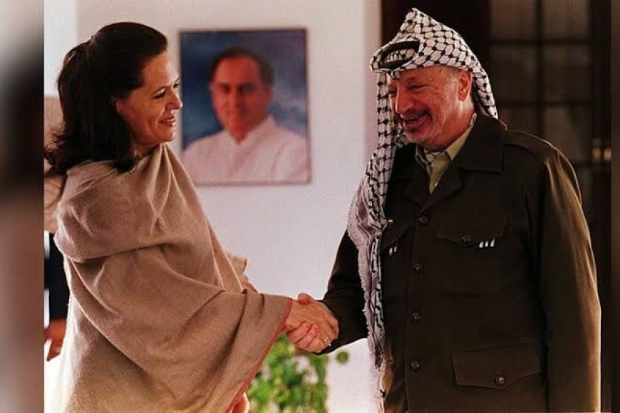 Palestine: Sonia Gandhi piling moral pressure on Narendra Modi
