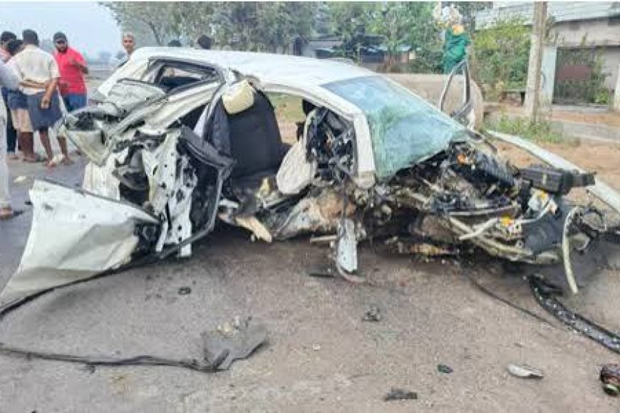 Telangana’s Bhupalpally DTO killed in road accident during vehicle check