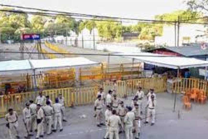 SC orders interim space for namaaz at disputed Bhojshala site