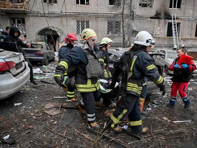 Russian attacks kill four in Kyiv and surrounding region as air defenses fall short