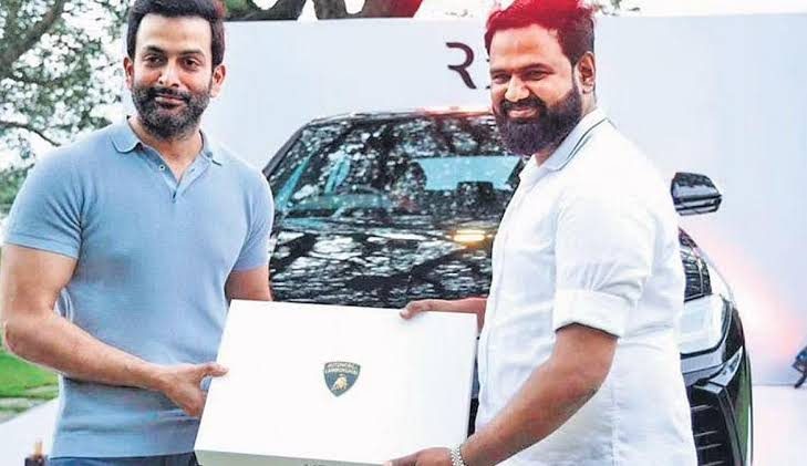 Keralam minister returns friend's luxury car amid row