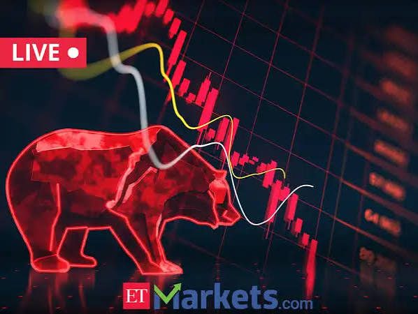 Market’s two-year slump deepens, analysts see room for recovery