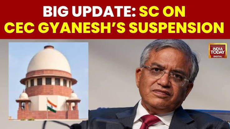 SC issues notice to Election Commission, refuses to suspend Chief Election Commissioner